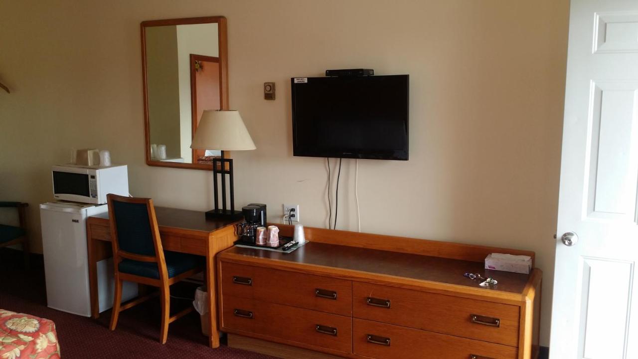 River Mist Inn Sturgeon Falls Экстерьер фото