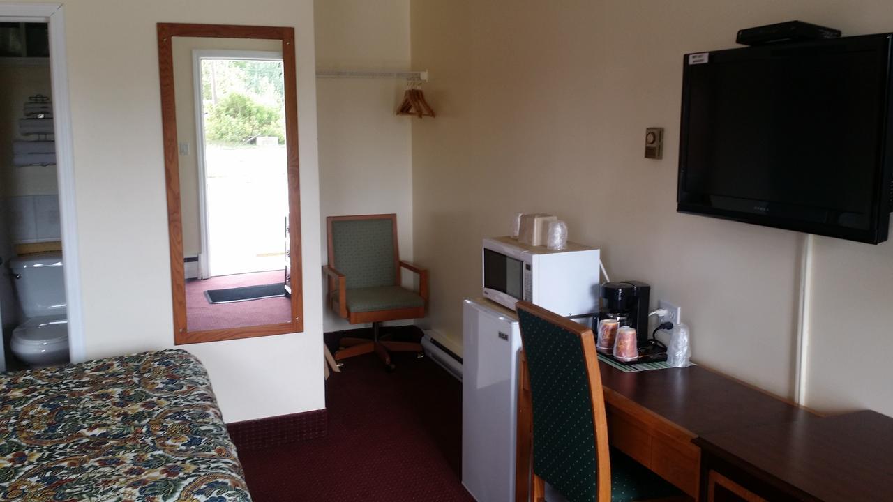 River Mist Inn Sturgeon Falls Экстерьер фото