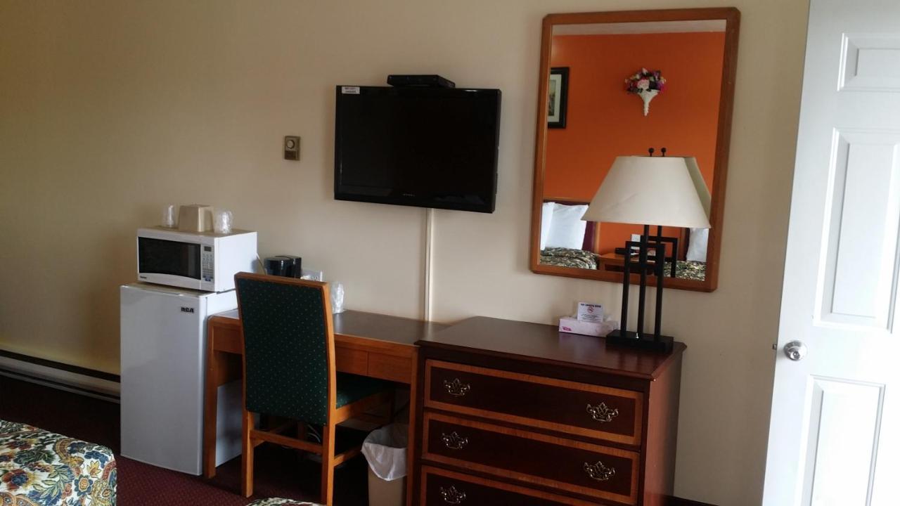 River Mist Inn Sturgeon Falls Экстерьер фото